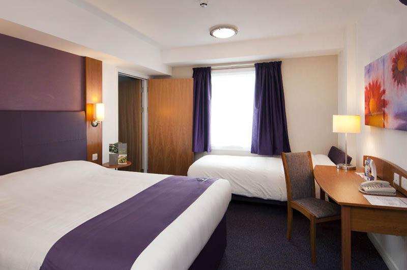 Premier Inn 번리 외부 사진